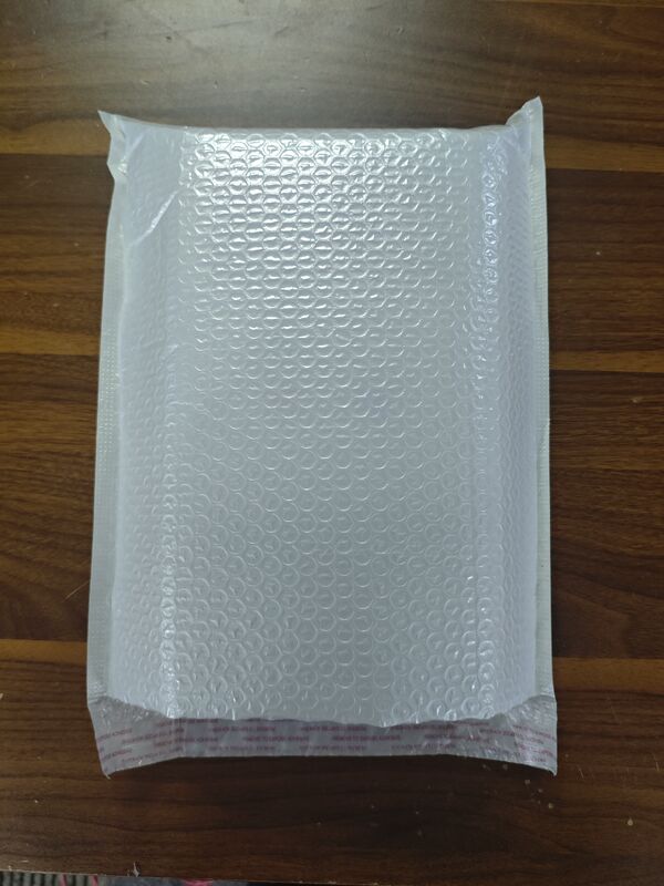 Умный предоплаченный счетчик электроэнергии, обеспечивающий точность класса 1 и адаптивность к нескольким сценариям для решений управления энергетикой